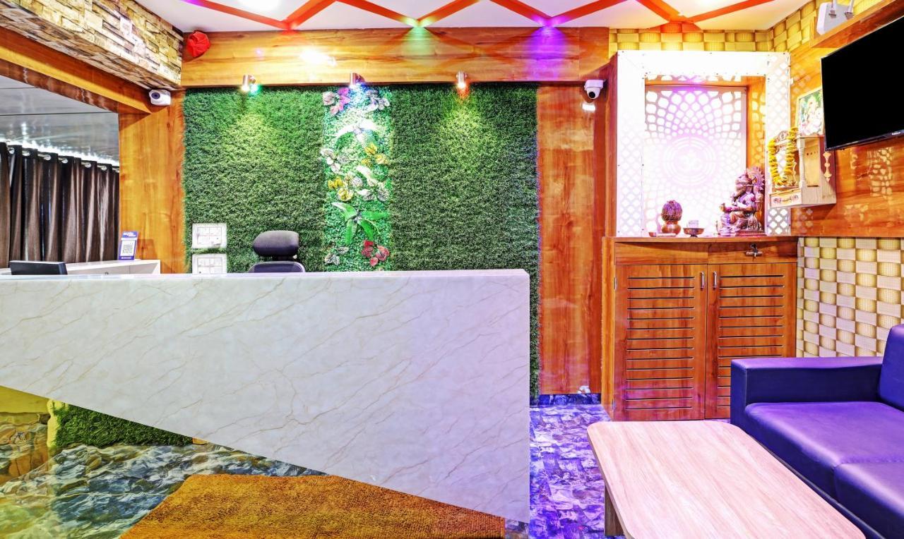 Itsy Hotels Rk Palace Vadodara Dış mekan fotoğraf