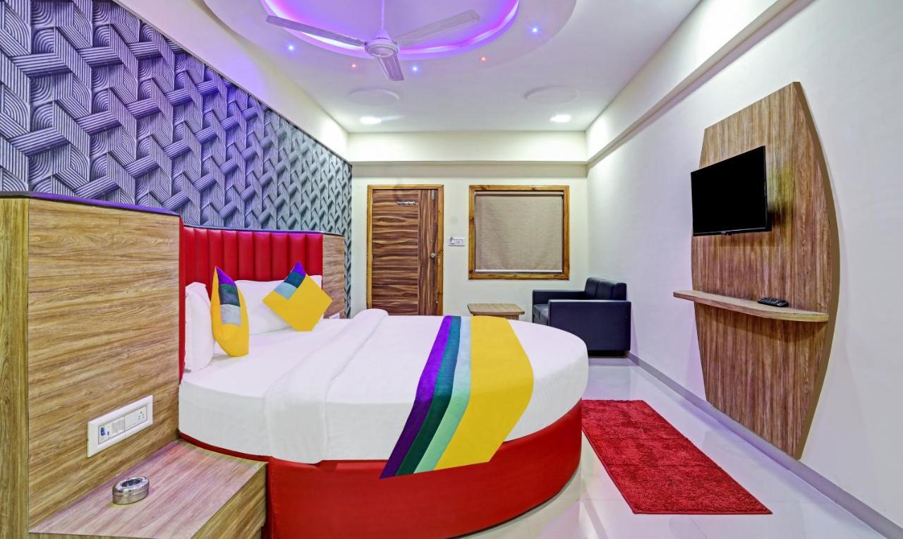 Itsy Hotels Rk Palace Vadodara Dış mekan fotoğraf