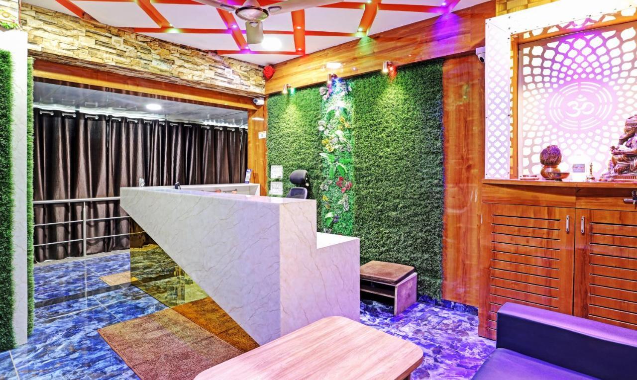Itsy Hotels Rk Palace Vadodara Dış mekan fotoğraf